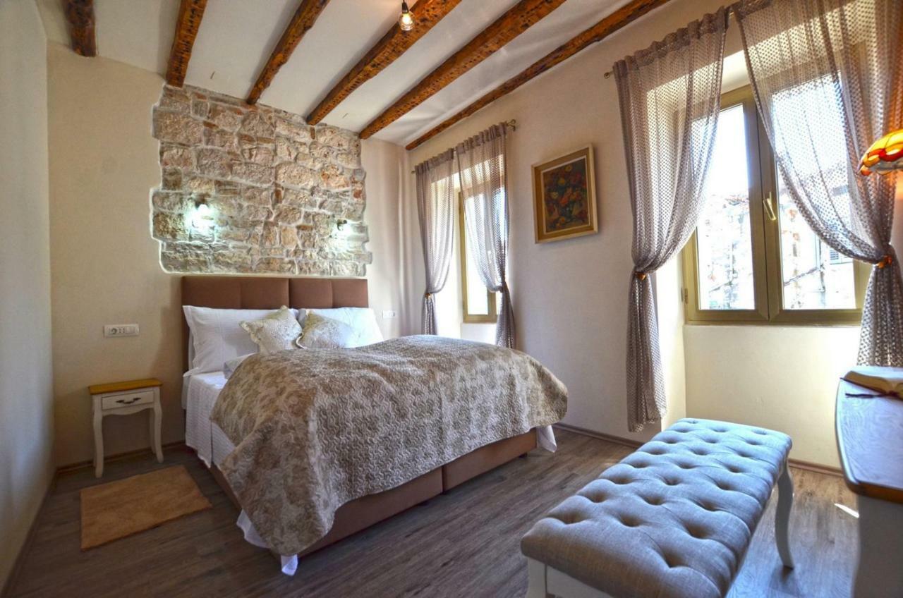 Bruno Apartment Rovinj Bagian luar foto