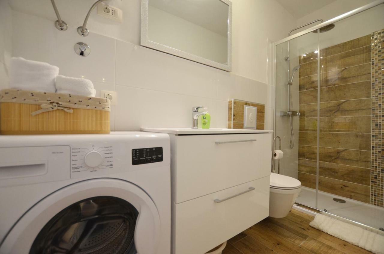 Bruno Apartment Rovinj Bagian luar foto